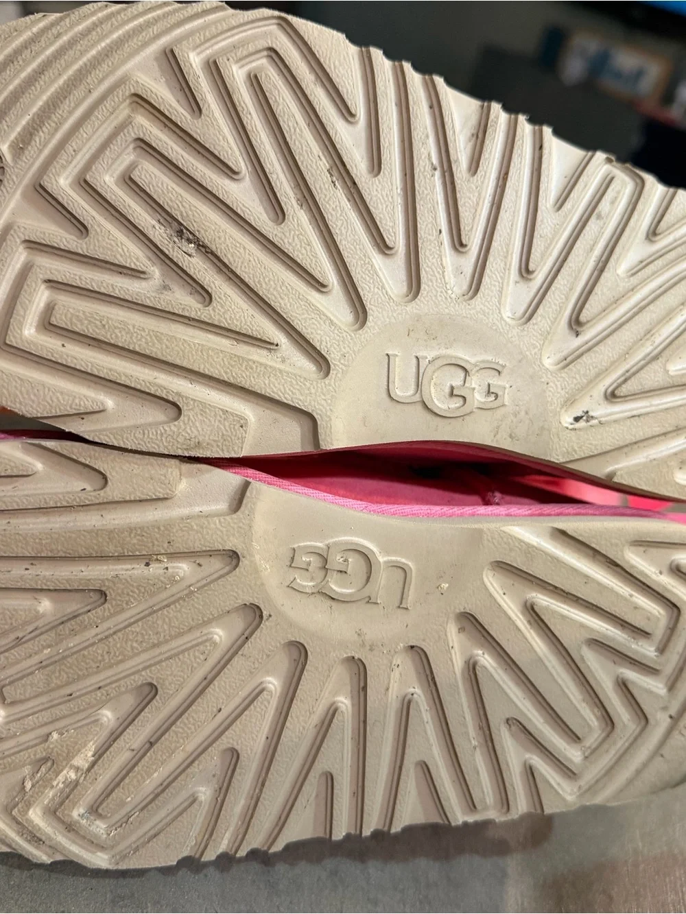UGG Kids Pink Suede Bow-Back Shearling Boots